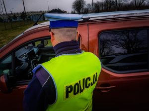 Kierował bez prawa jazdy - tłumaczył się włoskim dokumentem