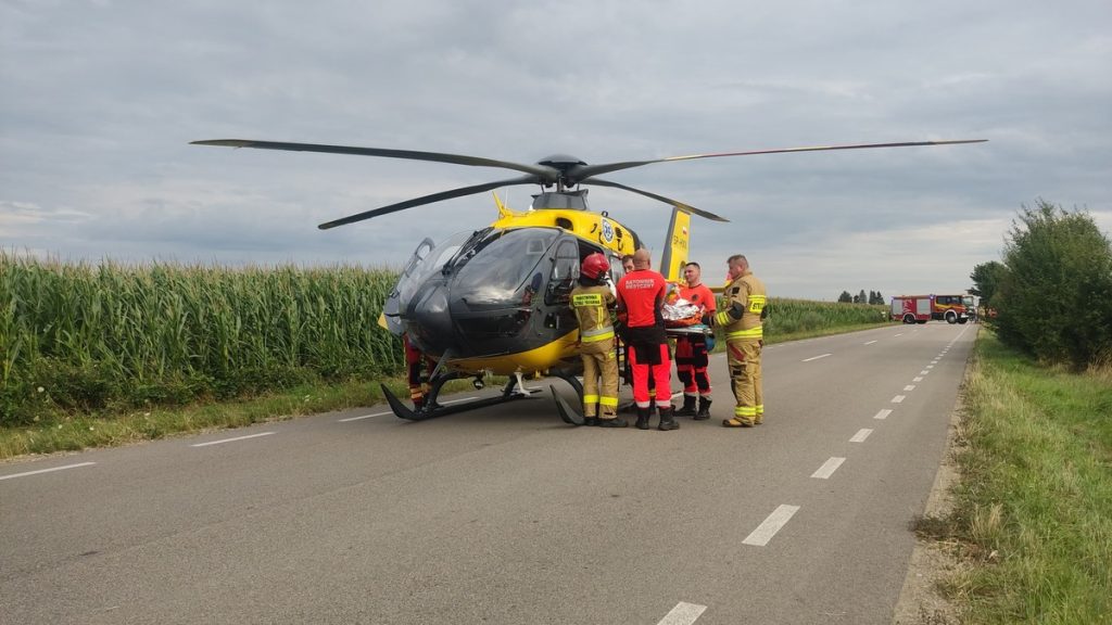 wypadek busa z traktorem