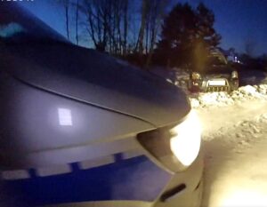 Jeden, próbował wyciągnąć drugiego…. Obydwaj byli nietrzeźwi