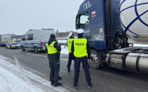 Wspólne działania służb w zakresie kontroli przewozu materiałów niebezpiecznych