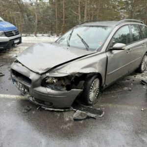 Wypadek na DW 803 - 4 osoby ranne